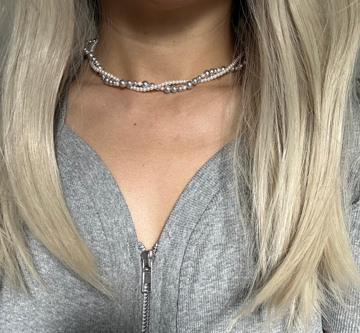 s925 Sterling Silver Twisted Double Layer Necklace with Grey & White Swarovski Pearls