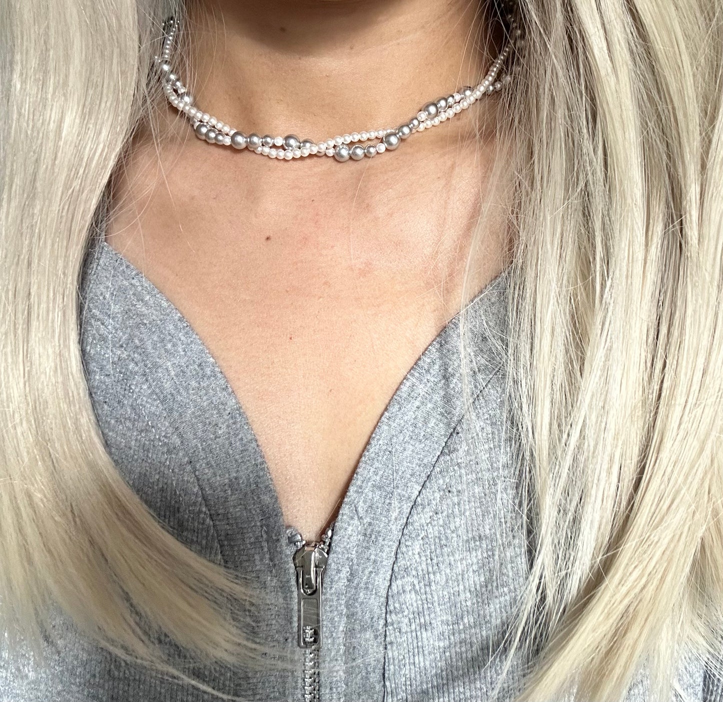 s925 Sterling Silver Twisted Double Layer Necklace with Grey & White Swarovski Pearls