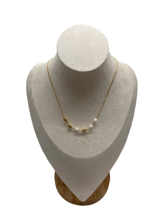s925 Sterling Silver Gold Plated Freshwater Pearl Necklace